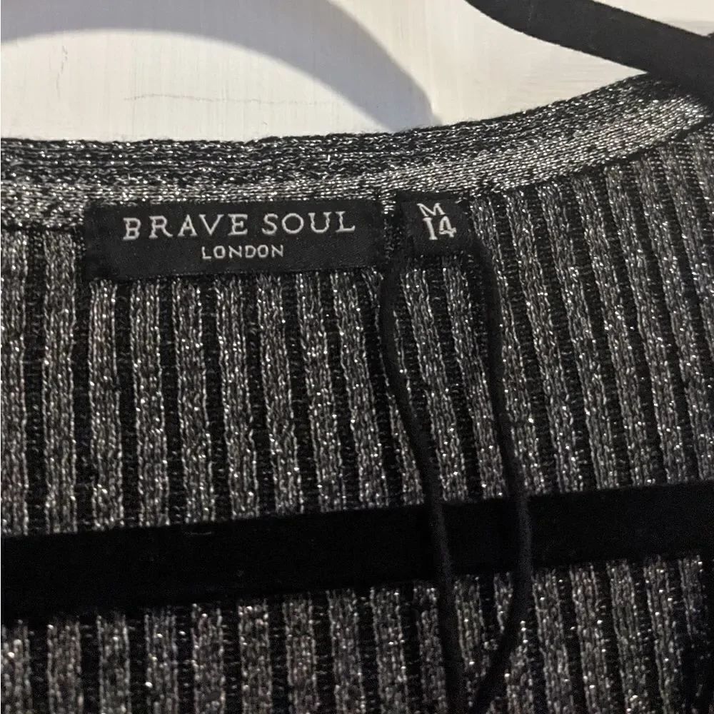 ASOS Brave Soul V-neck Sweater Metallic Thread - Picture 4 of 6